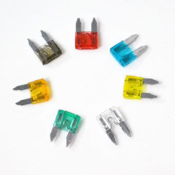 Предохранитель флажковый тип MINI 15A